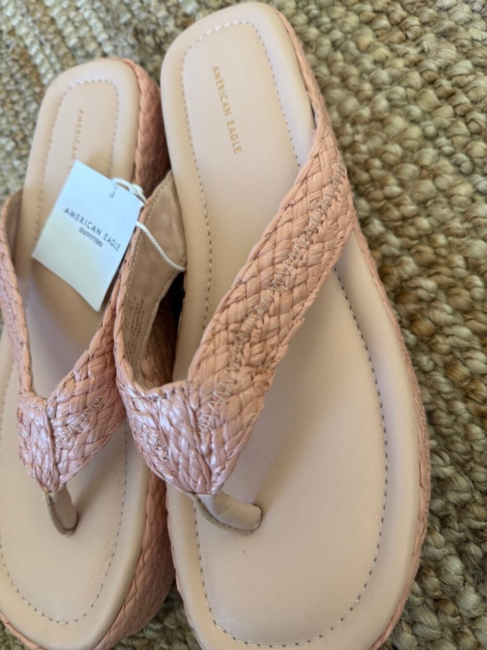 AE Braided Thong Flip Flop NWT Blush Pink Size 10